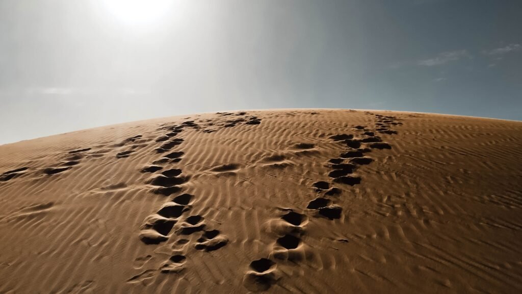 Pirámides de Meroe al atardecer en Sudán - Tesoros arqueológicos de Sudán