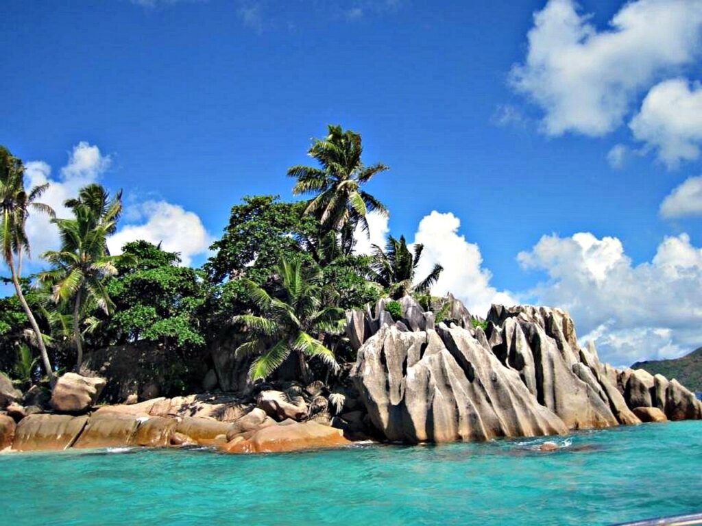 Playa paradisíaca en Seychelles - Escapada idílica a Seychelles